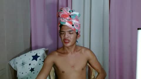 Snapshot of ursweetjena chatting on 11, 11, 2025 JEN online show from 11, 11, 2025