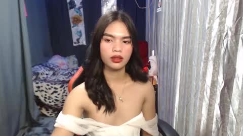 Snapshot of urtereshameow chatting on 18, 2, 2025 urtereshameow online show from 18, 2, 2025