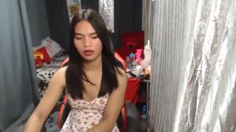 Snapshot of urtereshameow chatting on 23, 2, 2025 urtereshameow online show from 23, 2, 2025