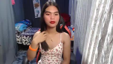 Snapshot of urtereshameow chatting on 8, 3, 2025 urtereshameow online show from 8, 3, 2025