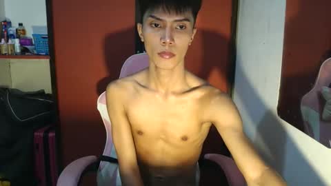 Snapshot of urtwink_jm chatting on 19, 4, 2026 mark online show from 19, 4, 2026