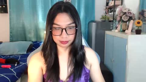 Snapshot of urwetasianprincessxx chatting on 10, 6, 2026 Ashley Kate Mateo Gray online show from 10, 6, 2026
