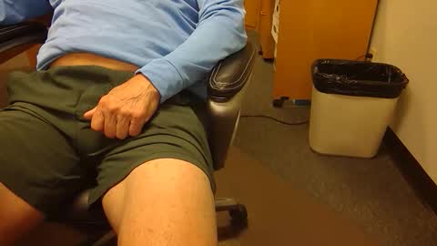 Snapshot of useemie chatting on 26, 5, 2026 useemie online show from 26, 5, 2026