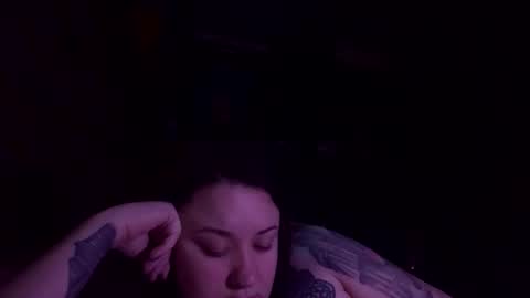 usefulhole online show from 31, 10, 2025