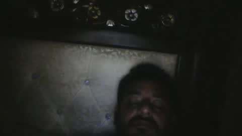 Snapshot of usman184 chatting on 26, 10, 2025 Mian184 online show from 26, 10, 2025