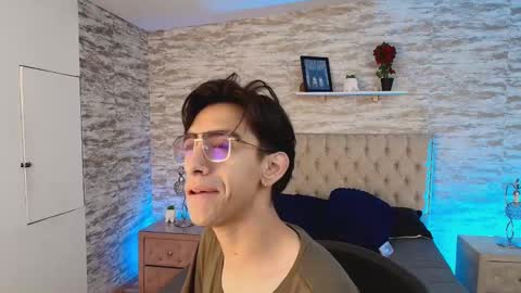 UYUKIE online show from 30, 10, 2025