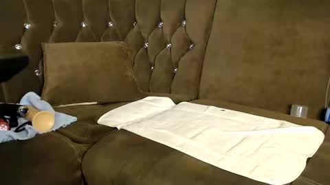 Snapshot of v142595 chatting on 15, 10, 2025 Vikycia555 online show from 15, 10, 2025