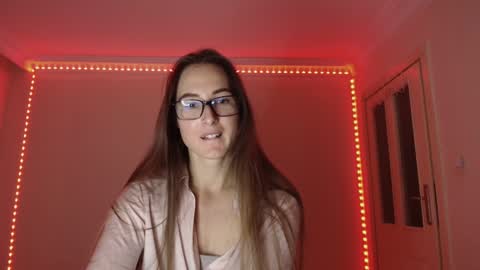 Snapshot of va_len_sea_ya chatting on 8, 11, 2025 Valensiya online show from 8, 11, 2025