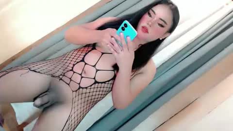 Snapshot of vae_sha chatting on 11, 1, 2026 JESS - DONT FORGET TO FOLLOW ME AND GIVE ME THUMBS UP online show from 11, 1, 2026