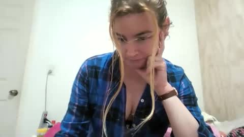 Snapshot of vagimosa chatting on 24, 10, 2025 vagimosa online show from 24, 10, 2025