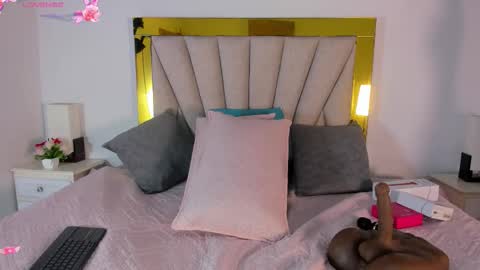 Snapshot of vahiolet_fuentes chatting on 26, 9, 2025 vahioleth online show from 26, 9, 2025