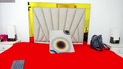 Snapshot of vahiolet_fuentes chatting on 6, 11, 2025 vahioleth online show from 6, 11, 2025