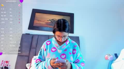 Vahiolet smith online show from 14, 2, 2026