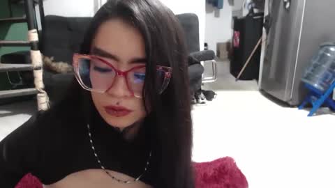 vaiolet online show from 8, 10, 2025