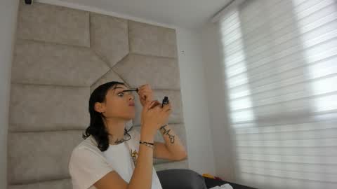 Snapshot of vaiolett_smith chatting on 7, 11, 2025 V A I O L E T T S M I T H online show from 7, 11, 2025