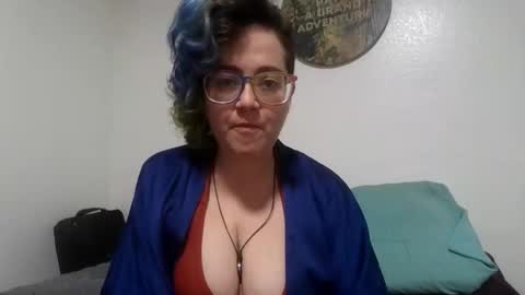 valarieak online show from 26, 10, 2025