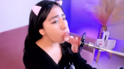Snapshot of valecute_ chatting on 30, 4, 2026 Vale online show from 30, 4, 2026
