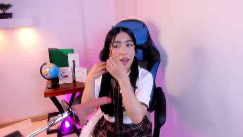 Snapshot of valecute_ chatting on 2, 5, 2026 Vale online show from 2, 5, 2026