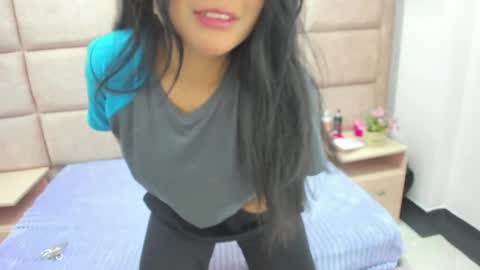 valen lopeez online show from 8, 5, 2026