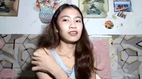 Snapshot of valenciasumney chatting on 16, 7, 2026 Camille online show from 16, 7, 2026