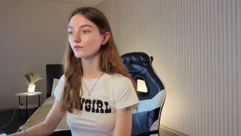 Nora online show from 5, 8, 2026