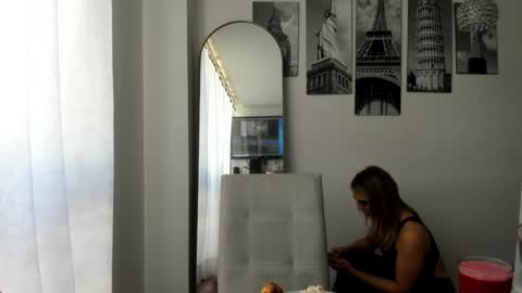 Snapshot of valensweetlove chatting on 29, 1, 2025 Valen online show from 29, 1, 2025