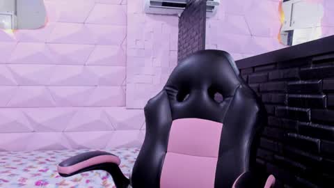 Snapshot of valentina_coba11 chatting on 23, 2, 2025 Valentina online show from 23, 2, 2025