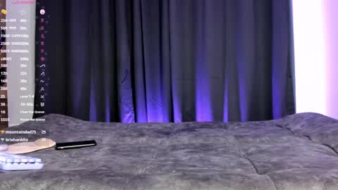 Snapshot of valentinaroyal chatting on 13, 1, 2025 valentinaroyal online show from 13, 1, 2025