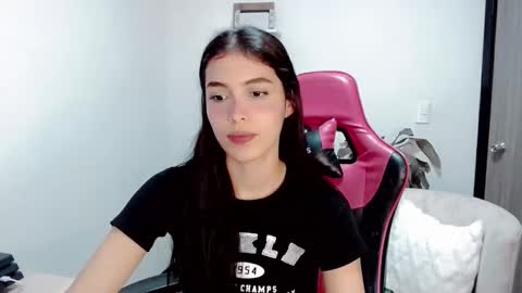 Valentina  online show from 11, 11, 2025