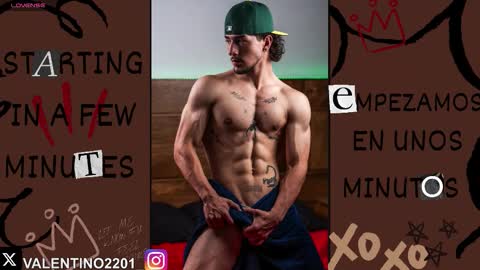 Snapshot of valentino2201 chatting on 11, 11, 2025 valentino online show from 11, 11, 2025