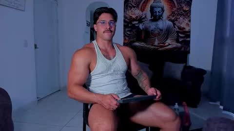 Snapshot of valentino_dossantos chatting on 25, 10, 2025 online show from 25, 10, 2025