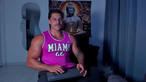 Snapshot of valentino_dossantos chatting on 20, 11, 2025 online show from 20, 11, 2025