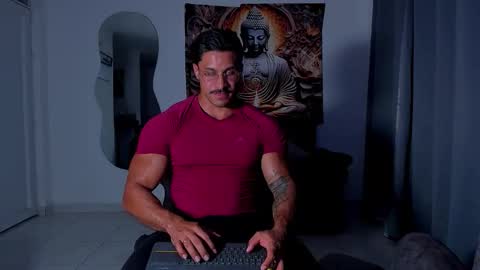 Snapshot of valentino_dossantos chatting on 21, 11, 2025 online show from 21, 11, 2025