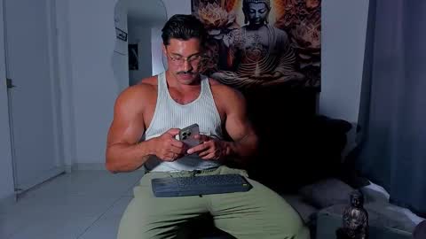 Snapshot of valentino_dossantos chatting on 25, 11, 2025 online show from 25, 11, 2025