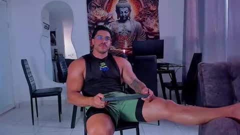 Snapshot of valentino_dossantos chatting on 3, 12, 2025 online show from 3, 12, 2025