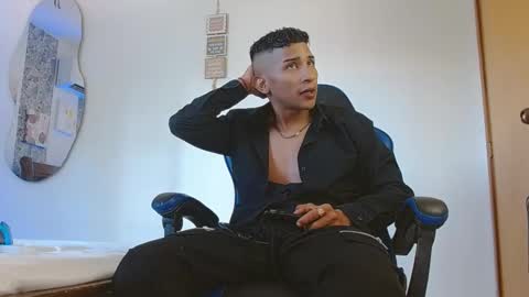 Mistery Guy online show from 14, 11, 2025