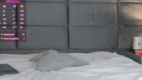 valentino moon online show from 29, 12, 2024