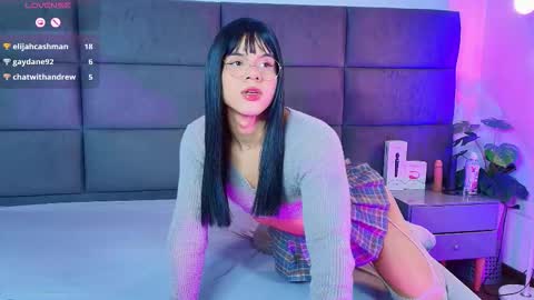 valentino moon online show from 23, 12, 2025