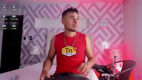 Snapshot of valentinos_ chatting on 3, 7, 2026 Valentinos online show from 3, 7, 2026