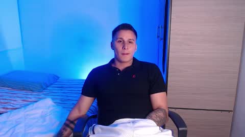 VALENTINO online show from 8, 3, 2026