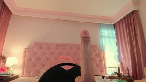 Snapshot of valentoro1 chatting on 7, 12, 2024 Vale Toro online show from 7, 12, 2024