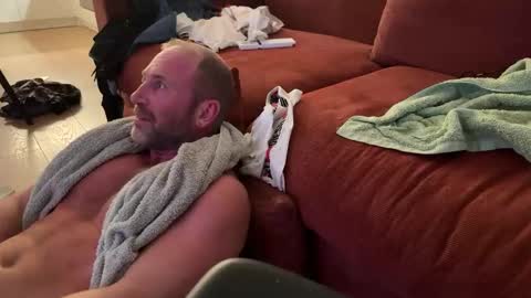 Snapshot of valeraden chatting on 8, 12, 2024 Couple online show from 8, 12, 2024