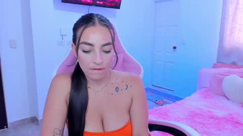 Tatiana Lopez online show from 25, 11, 2025