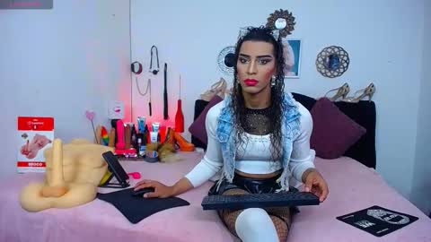 Snapshot of valeria_dior_ chatting on 16, 10, 2025 ...VALERIA DIR... online show from 16, 10, 2025