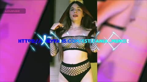 Snapshot of valeria_mendozza chatting on 11, 12, 2024   online show from 11, 12, 2024