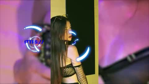 Snapshot of valeria_mendozza chatting on 20, 11, 2025 online show from 20, 11, 2025