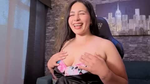 Snapshot of valeria_vg chatting on 27, 4, 2026 valeria_vg online show from 27, 4, 2026
