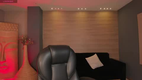 Snapshot of valeriaroldanx chatting on 21, 4, 2026 Valeria online show from 21, 4, 2026