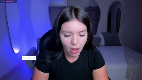 Snapshot of valeriaroldanx chatting on 26, 4, 2026 Valeria online show from 26, 4, 2026
