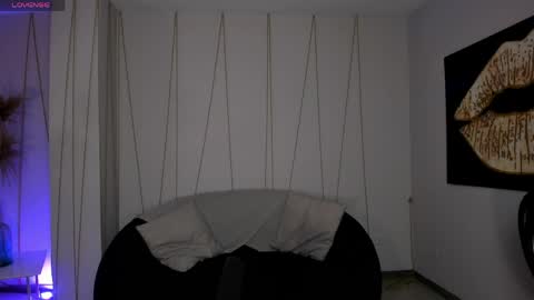 Snapshot of valeriaroldanx chatting on 29, 5, 2026 Valeria online show from 29, 5, 2026